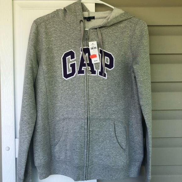 Sweatshirt - Picture 1 of 2